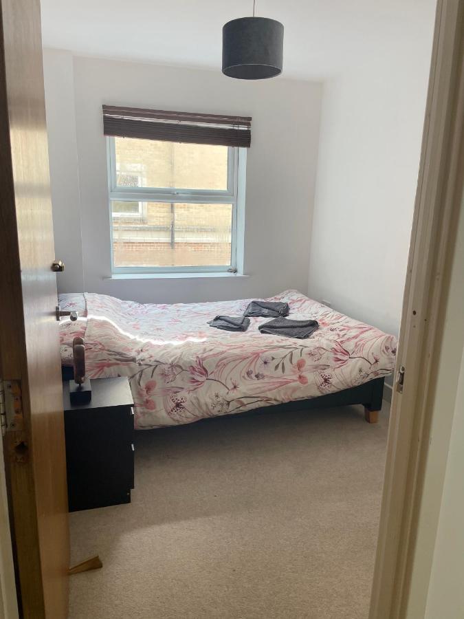 Entire Town Centre 2 Bedroom Apartment Very Close To Beach Bournemouth Eksteriør billede