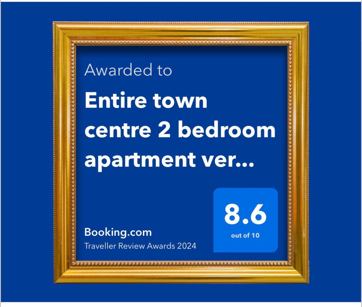 Entire Town Centre 2 Bedroom Apartment Very Close To Beach Bournemouth Eksteriør billede
